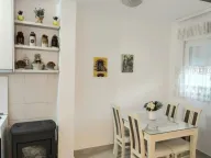 Izdavanje, dvosoban stan, 70m², Zlatica, Podgorica - image 2