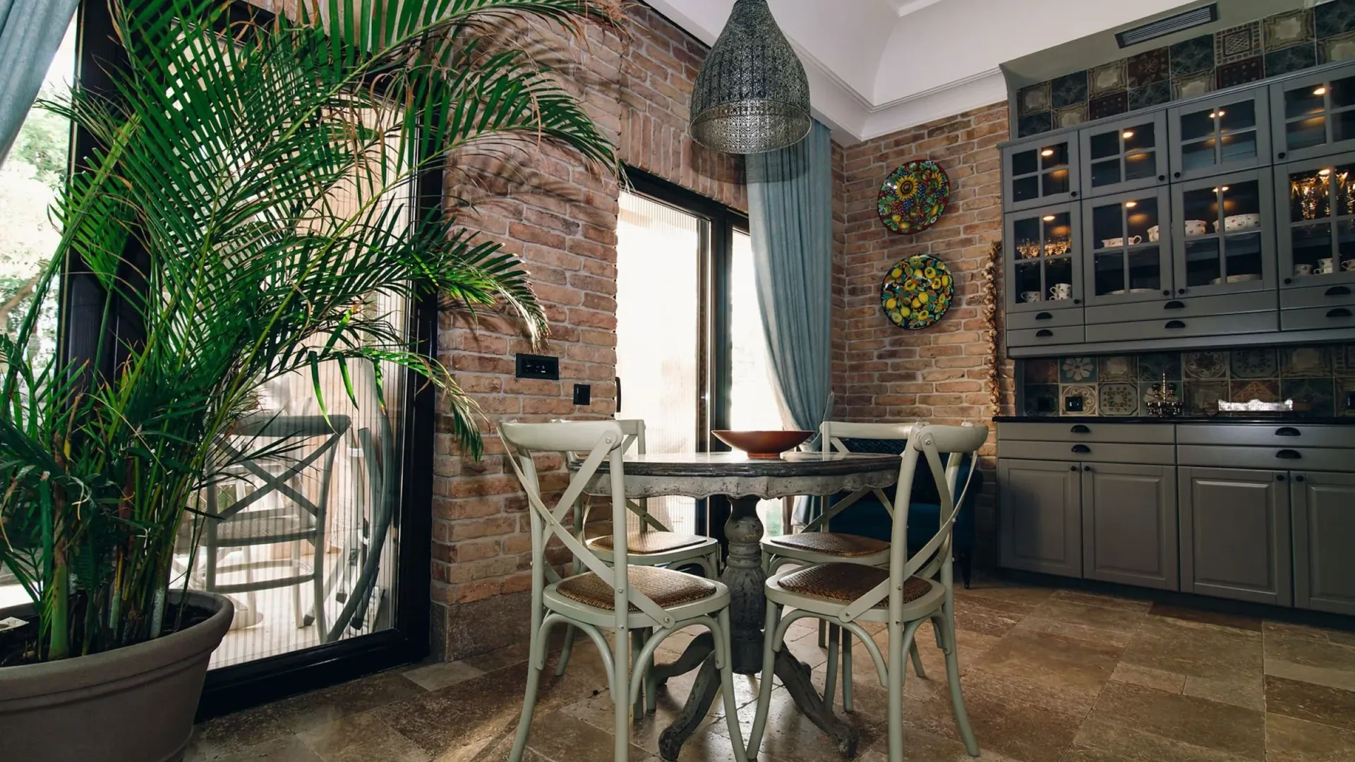 Sale, house, 550m², Reževići, Budva