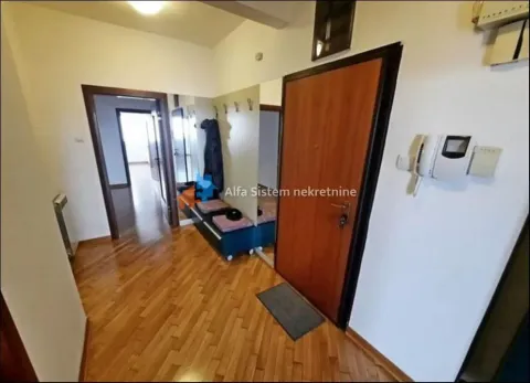 Izdavanje, stan, 172m², Vračar Sve Podlokacije, Beograd - image 19