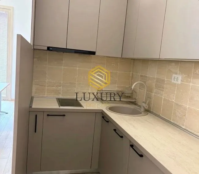Rent, office space, 72m², Kruševac, Podgorica