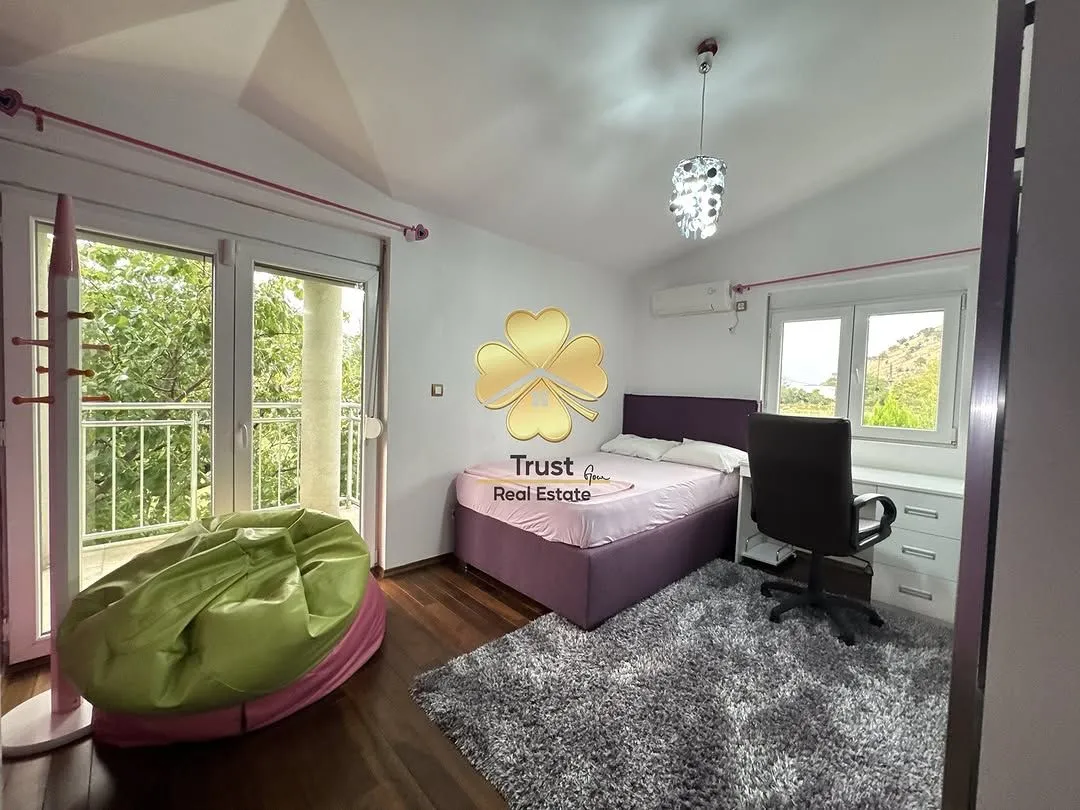 Prodaja, kuća, 175m², Podgorica, Crna Gora