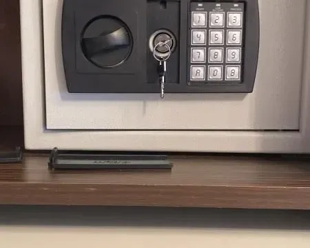 Sale, two bedroom apartment, 60m², Sutomore, Bar - image 9