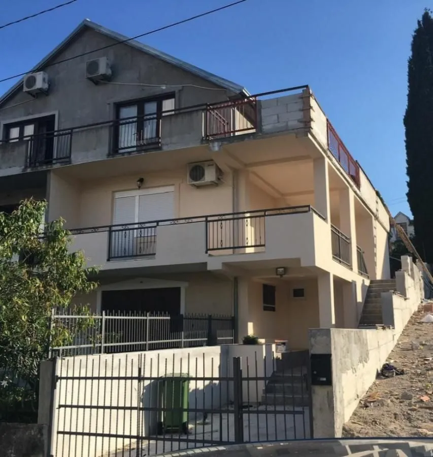 Sale, house, 75m², Radovići, Tivat