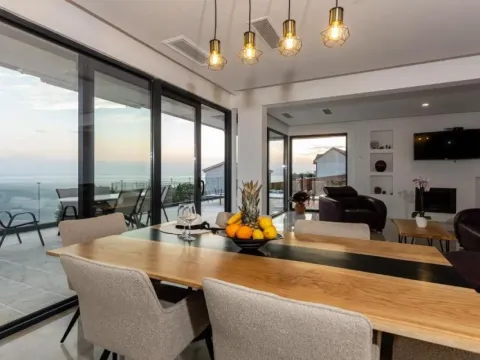 Prodaja, kuća, 350m², Reževići, Budva - image 2