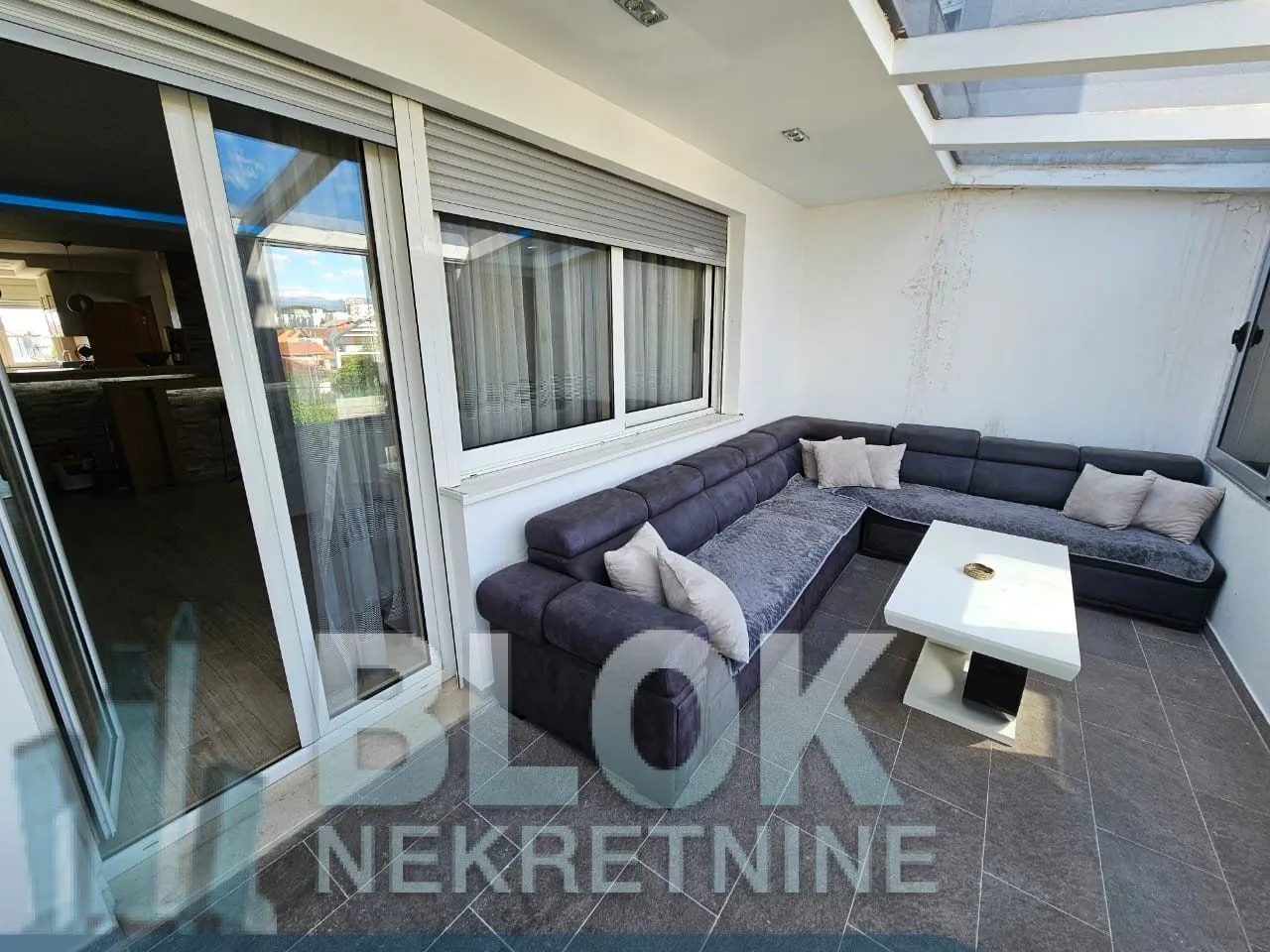 Izdavanje, trosoban stan, 155m², Zabjelo, Podgorica