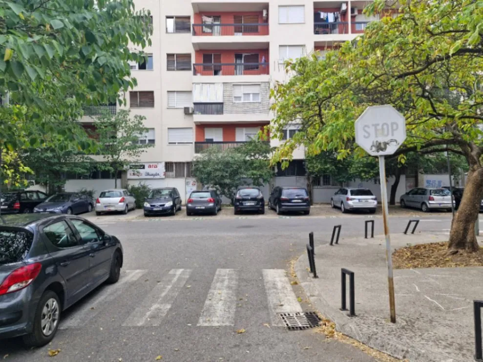 Izdavanje, poslovni prostor, 13m², Preko Morače, Podgorica