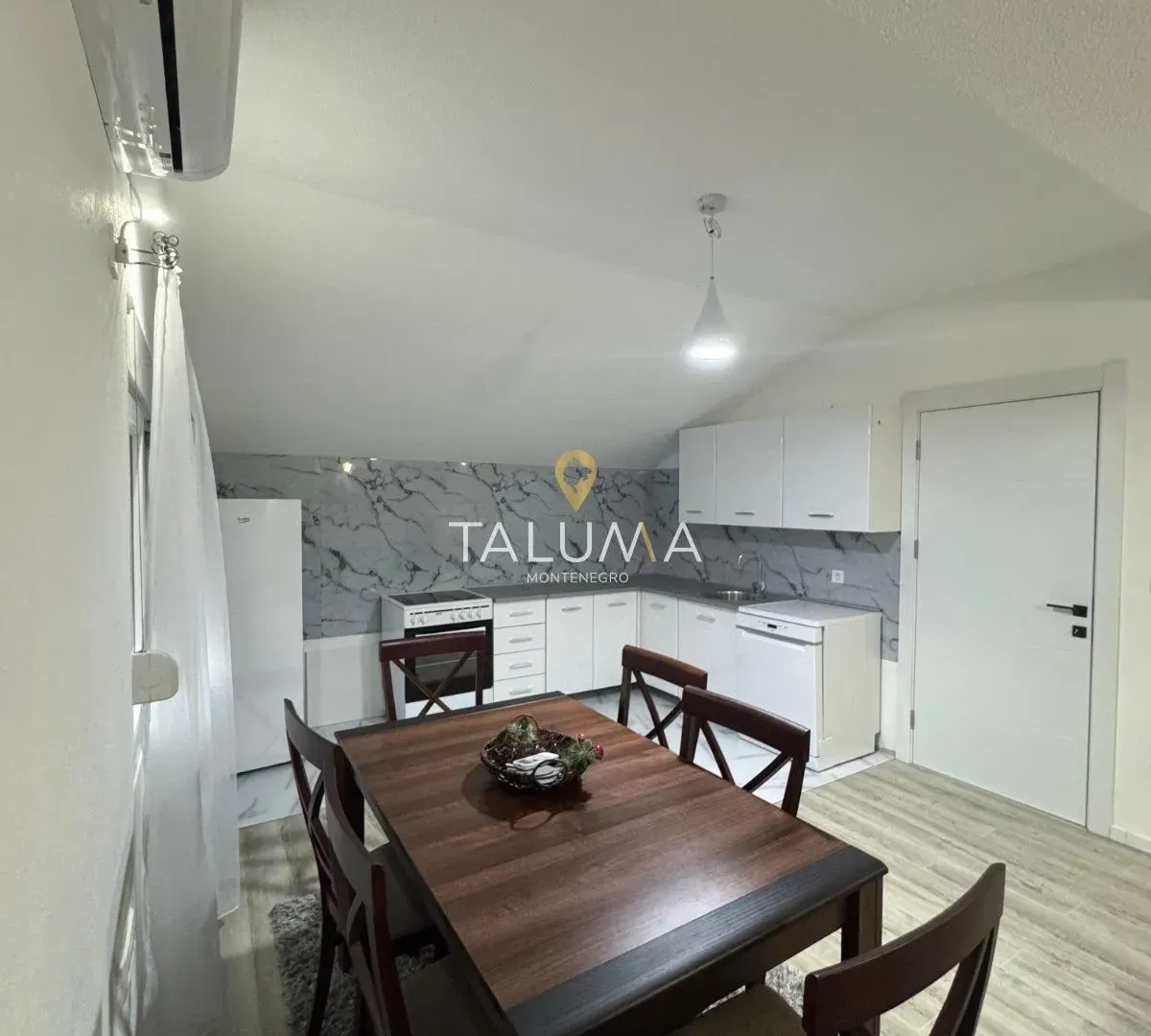 Rent, two bedroom apartment, 100m², Donja Gorica, Podgorica