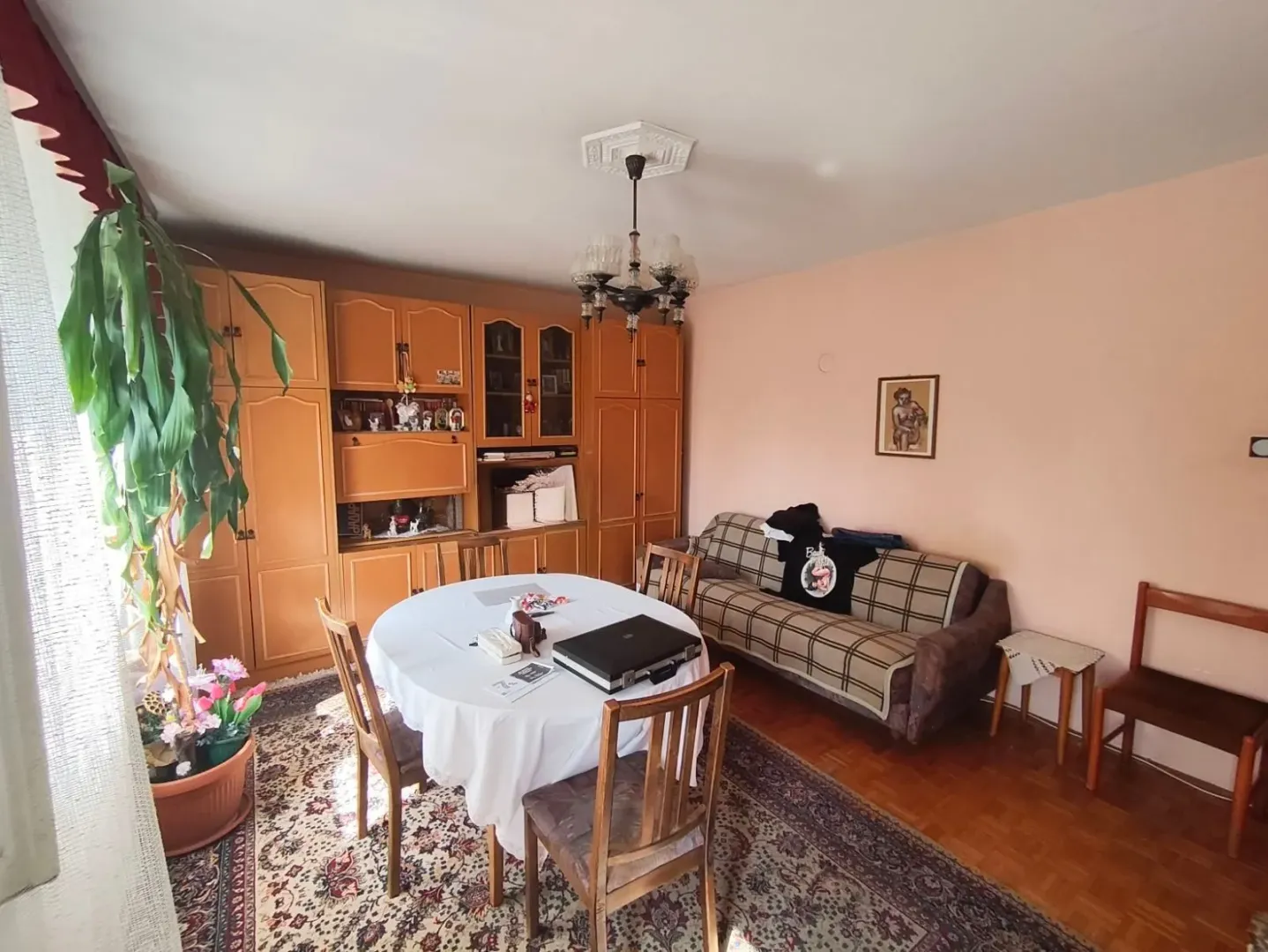 Prodaja, dvosoban stan, 59m², Centar, Loznica
