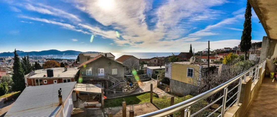 Prodaja, kuća, 420m², Šušanj, Bar