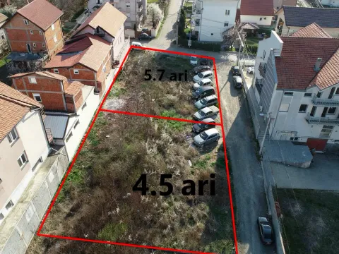 Zemljište in Žarkovo