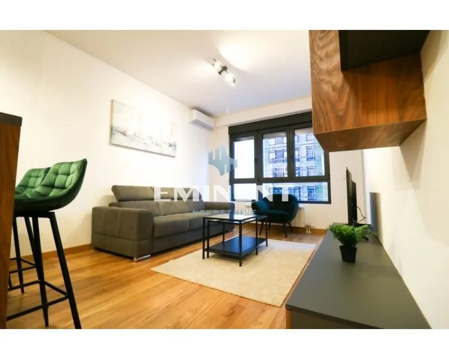 Rent, two bedroom apartment, 45m², Voždovac Sve Podlokacije, Beograd