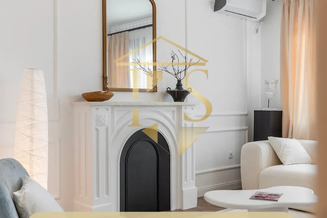 Izdavanje, dvosoban stan, 77m², Centar, Tivat