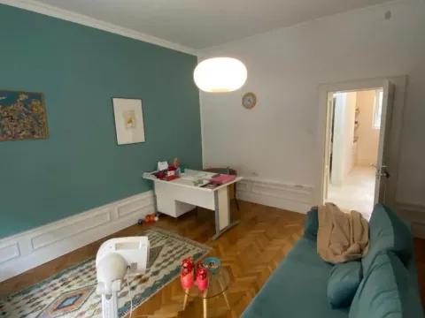 Izdavanje, trosoban stan, 64m², Zemun Centar, Zemun Sve Podlokacije - image 5