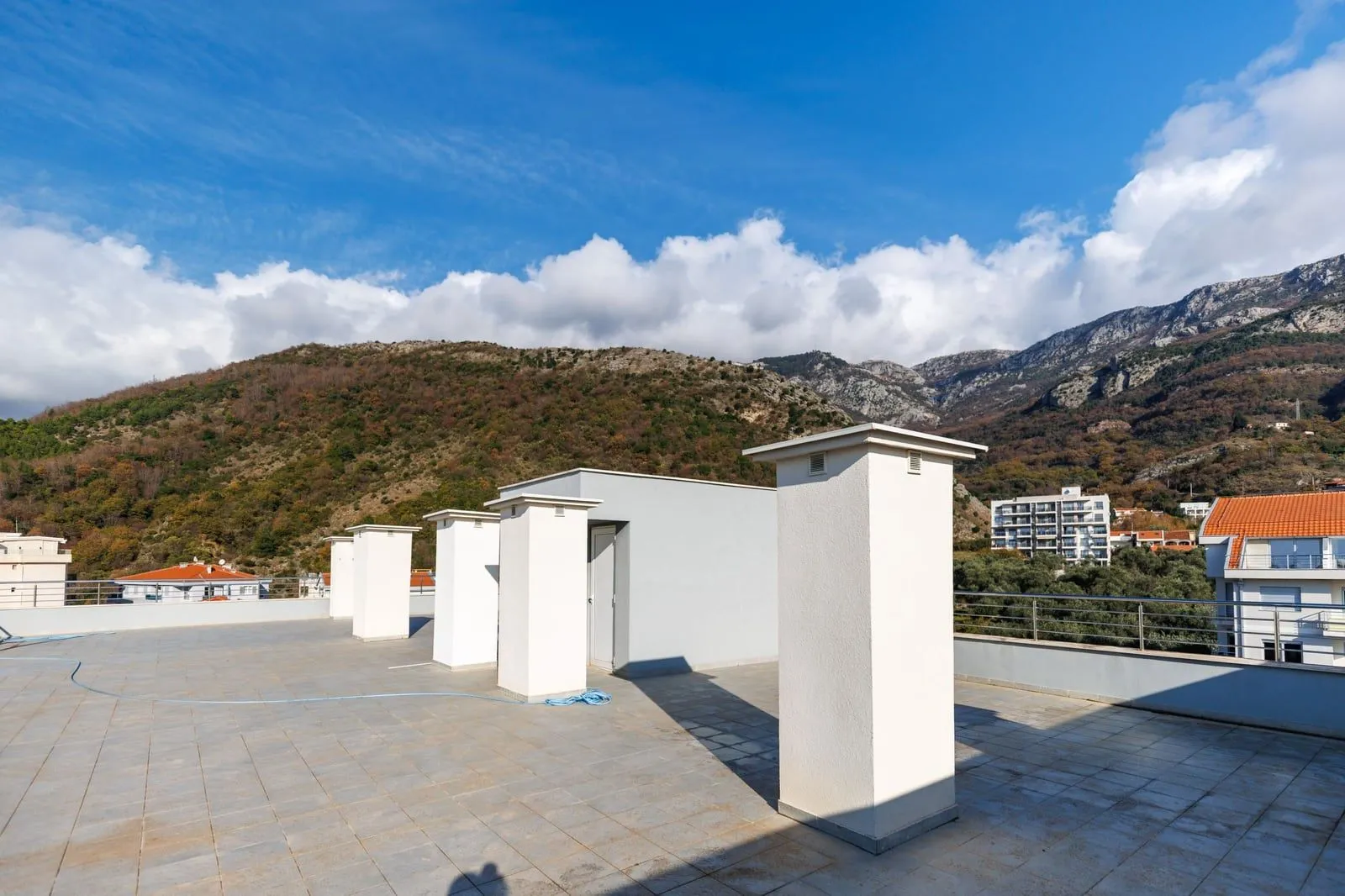 Sale, three bedroom apartment, 104m², Bečići, Budva