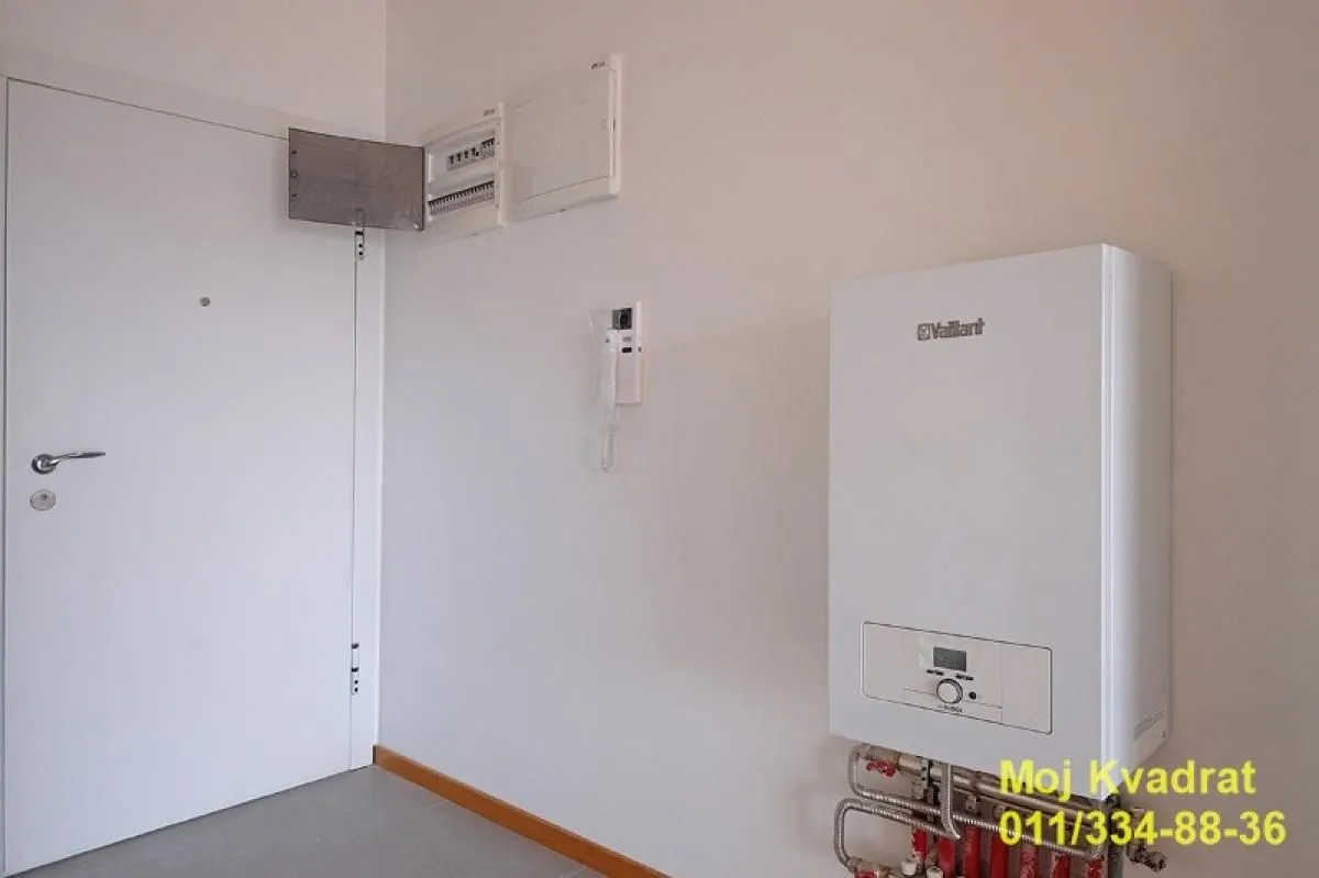Prodaja, trosoban stan, 94m², Voždovačka Crkva, Voždovac Sve Podlokacije