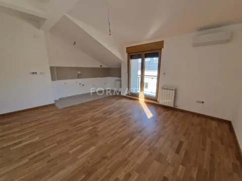 Prodaja, dvosoban stan, 63m², Kluz, Zvezdara Sve Podlokacije - image 20