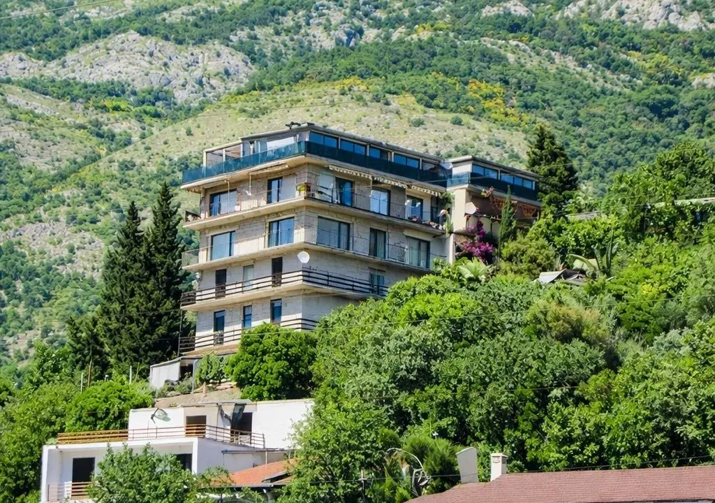 Prodaja, ugostiteljski objekat, 1169m², Sutomore, Bar