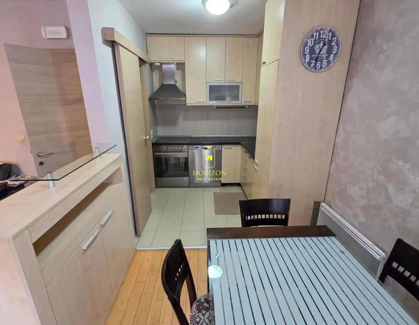Prodaja, dvosoban stan, 69m², Preko Morače, Podgorica