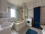 Izdavanje, trosoban stan, 130m², Bar, Crna Gora - image 11