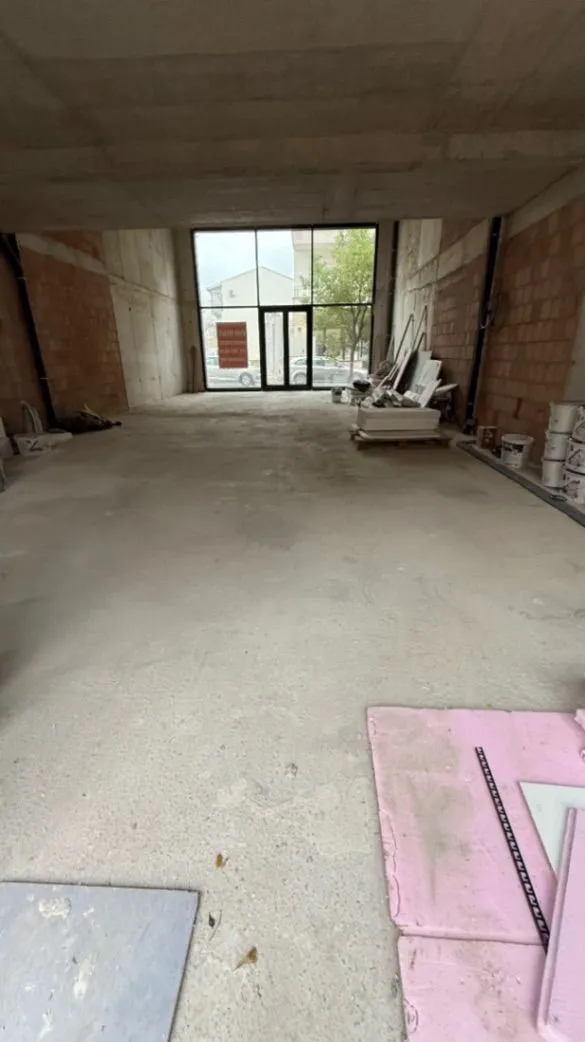 Rent, office space, 117m², Centar, Podgorica