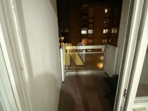 Izdavanje, trosoban stan, 54m², Grbavica, Novi Sad Sve Podlokacije - image 12