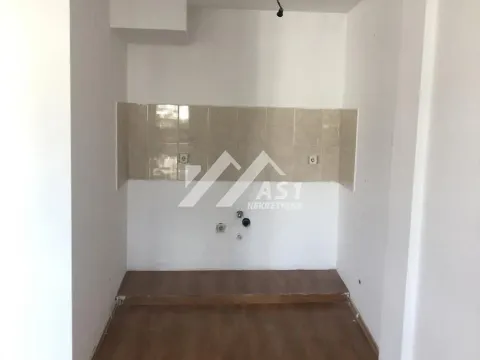 Izdavanje, poslovni prostor, 70m², Detelinara, Novi Sad Sve Podlokacije - image 4