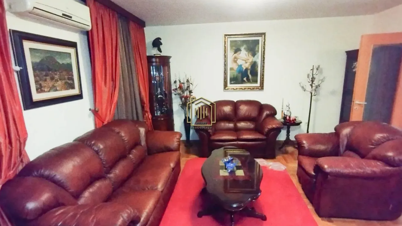 Izdavanje, trosoban stan, 116m², Stari Aerodrom, Podgorica