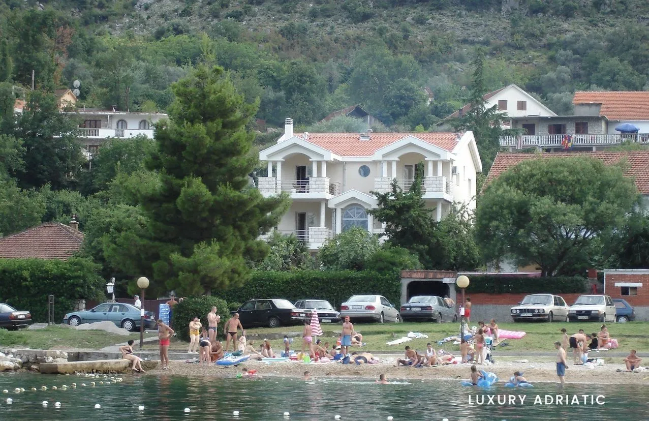 Sale, house, 670m², Prčanj, Kotor