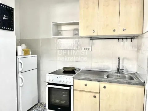 Rent, two bedroom apartment, 44m², Stari Grad, Beograd - image 4