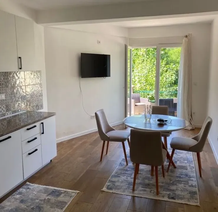 Rent, one bedroom apartment, 64m², Mažina, Tivat