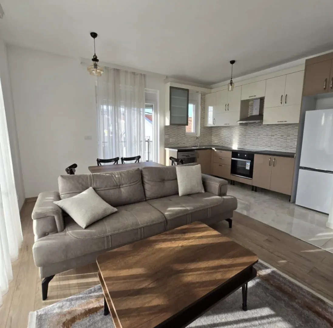 Prodaja, jednosoban stan, 52m², Stari Aerodrom, Podgorica
