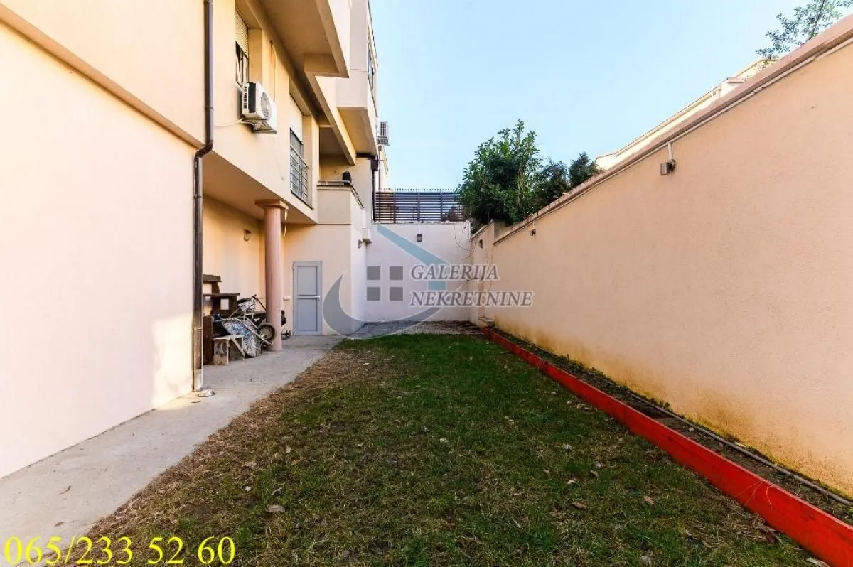 Rent, apartment, 195m², Banovo Brdo, Beograd