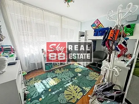 Prodaja, stan, 158m², Kalenić Pijaca, Vračar Sve Podlokacije - image 4