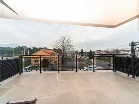 Rent, one bedroom apartment, 40m², Zagorič, Podgorica - image 10