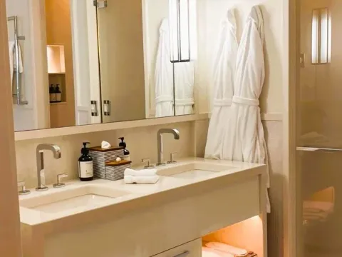 Prodaja, garsonjera, 42m², Porto Montenegro, Tivat - image 2