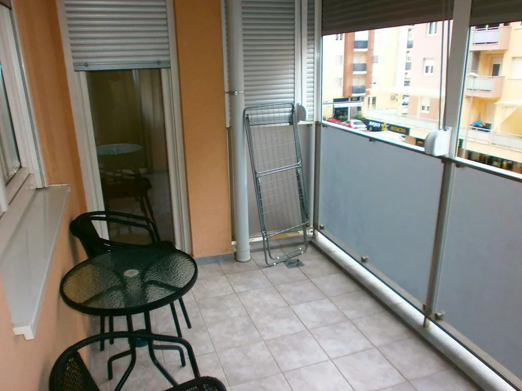Rent, two bedroom apartment, 70m², City Kvart, Podgorica