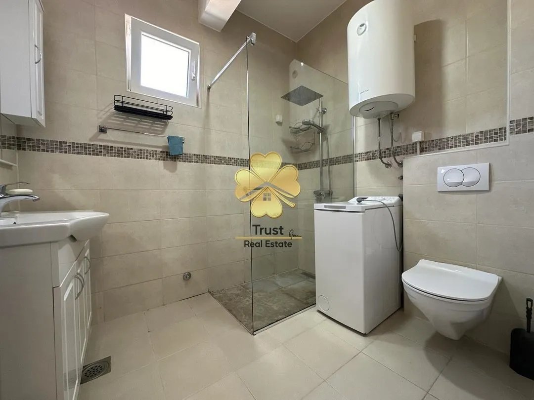 Rent, house, 120m², Tološi, Podgorica