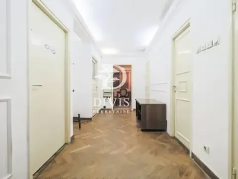 Prodaja, trosoban stan, 98m², Donji Dorćol, Dorćol Sve Podlokacije - image 5