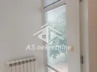 Izdavanje, kuća, 300m², Savski Venac, Beograd - image 29