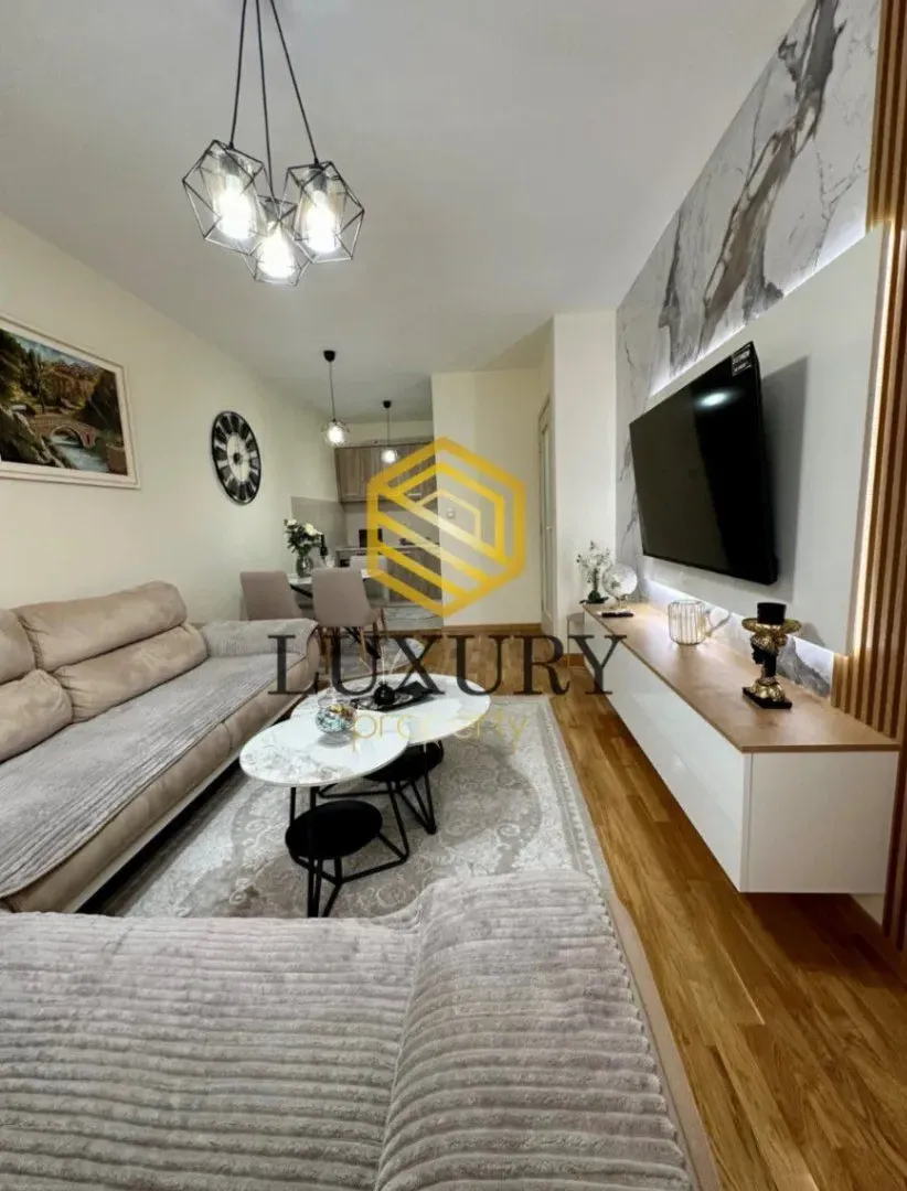 Izdavanje, jednosoban stan, 57m², Zagorič, Podgorica