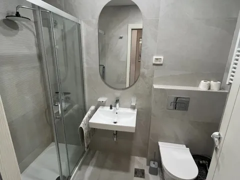 Prodaja, jednosoban stan, 49m², Central Point, Podgorica - image 10