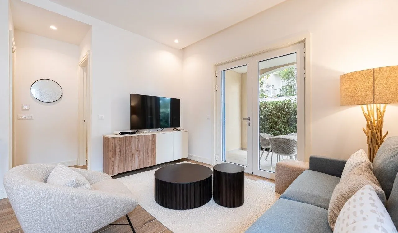 Prodaja, jednosoban stan, 56m², Luštica Bay, Tivat