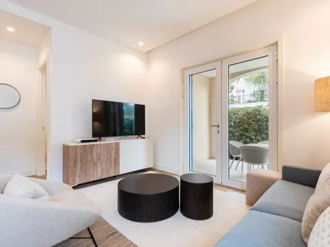 Prodaja, jednosoban stan, 56m², Luštica Bay, Tivat - image 3
