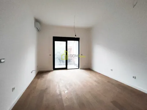 Prodaja, jednosoban stan, 42m², Momišići, Podgorica - image 2