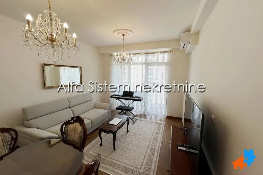 Rent, two bedroom apartment, 55m², Savski Venac, Beograd