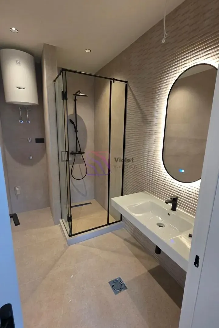 Prodaja, dvosoban stan, 84m², Donja Gorica, Podgorica