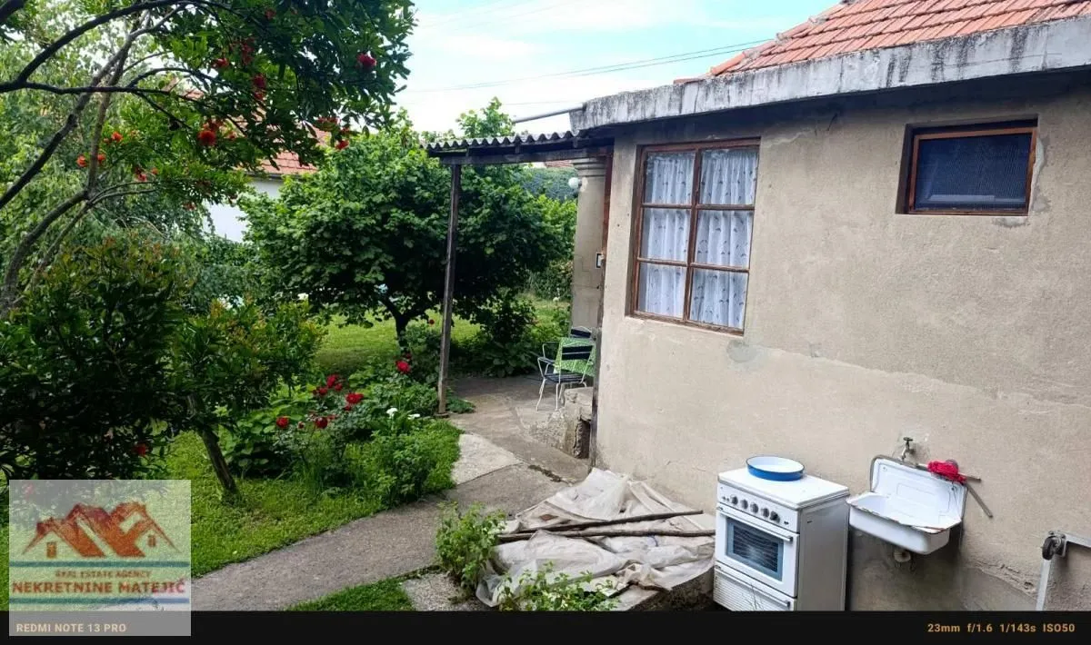 Prodaja, kuća, 225m², Aerodrom, Kragujevac