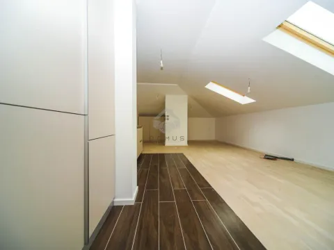 Prodaja, stan, 44m², Tološi, Podgorica - image 4