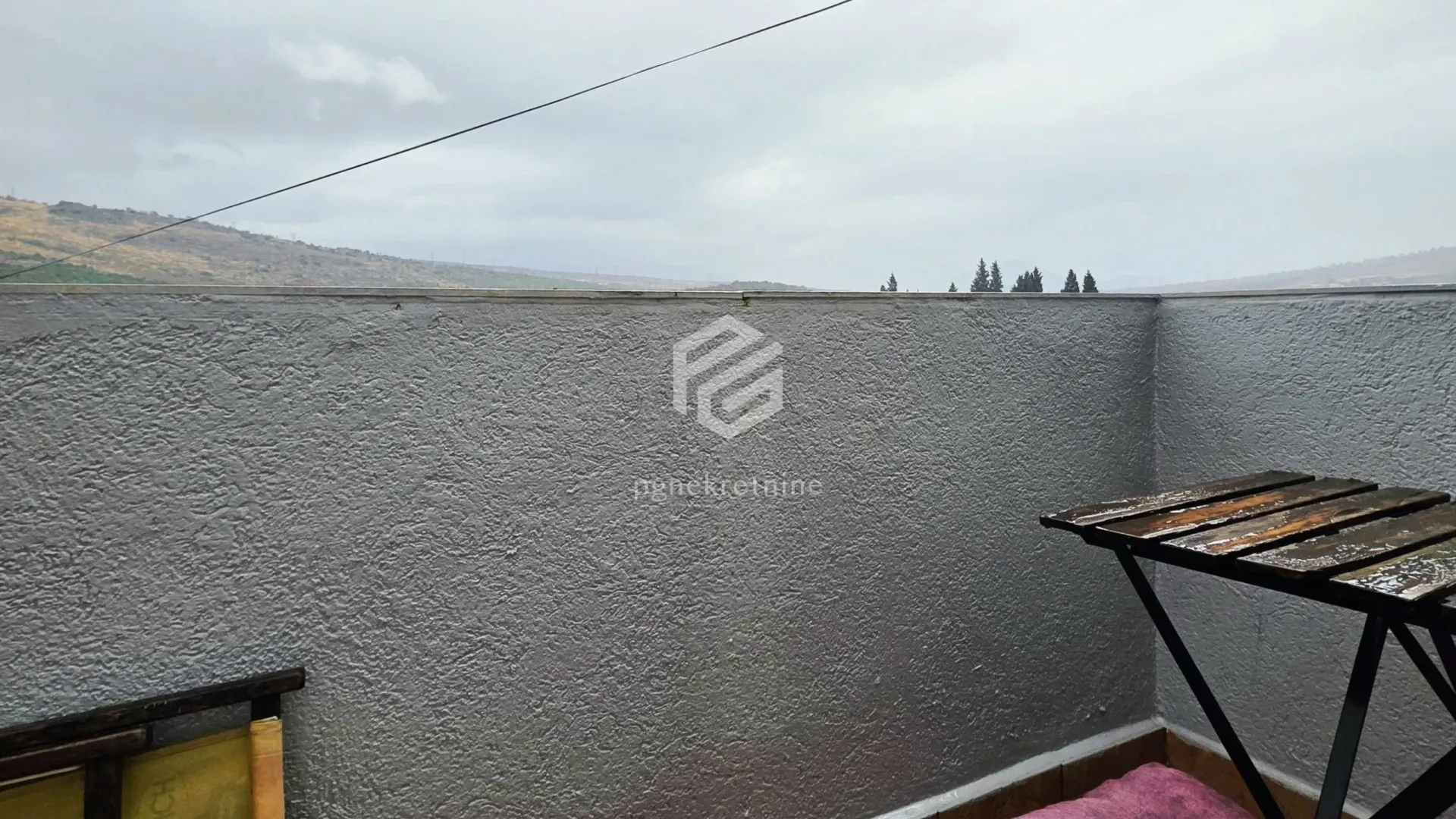 Prodaja, jednosoban stan, 35m², Tološi, Podgorica