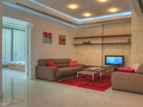 Rent, apartment, 95m², Budva, Crna Gora - image 2